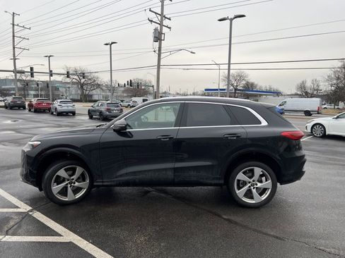 Used 2025 Audi Q5 Premium Plus w/ Premium Plus image 3