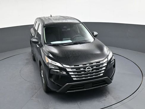 Certified 2026 Nissan Rogue S image 20