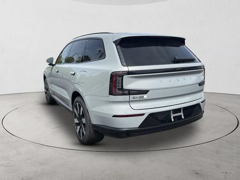 New 2026 Volvo EX90 Plus AWD/4WD image 3
