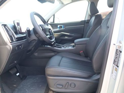 New 2026 Kia Sorento S FWD image 13