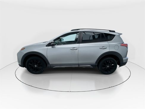 Used 2018 Toyota RAV4 Adventure image 5