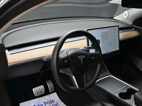 Used 2021 Tesla Model Y Performance AWD/4WD image 17