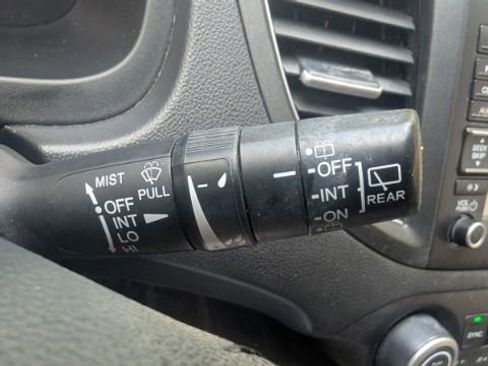 Used 2012 Honda CR-V EX-L image 29