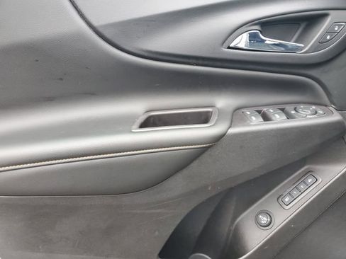 Certified 2020 Chevrolet Equinox Premier w/ Premier Redline Edition image 19