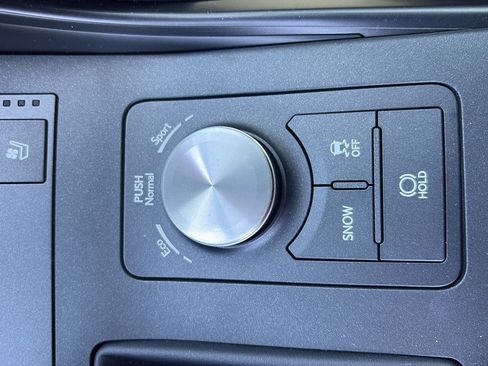 Used 2025 Lexus IS 350 F Sport RWD image 22