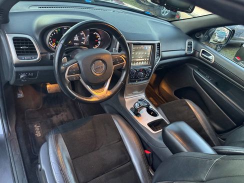 Used 2014 Jeep Grand Cherokee Altitude image 12