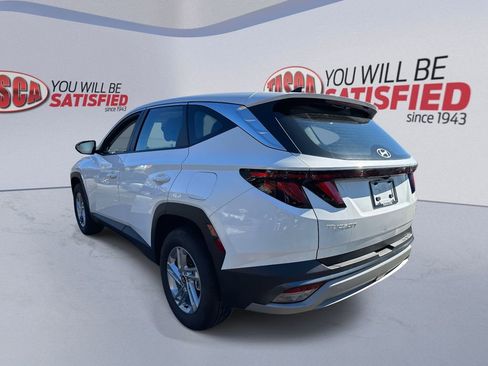 Certified 2026 Hyundai Tucson SE image 5