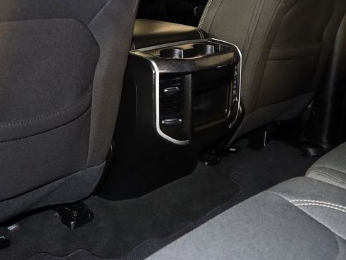 Used 2022 RAM 1500 Big Horn AWD/4WD image 15