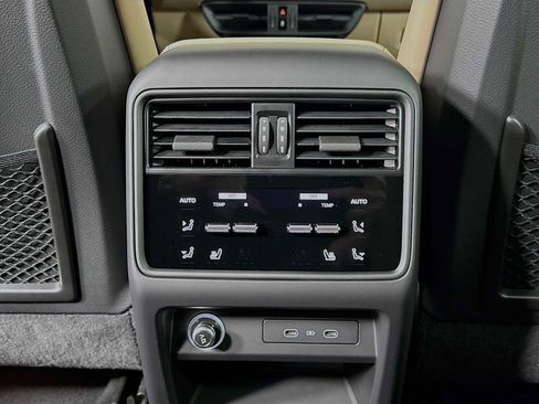 New 2026 Porsche Cayenne Coupe image 26