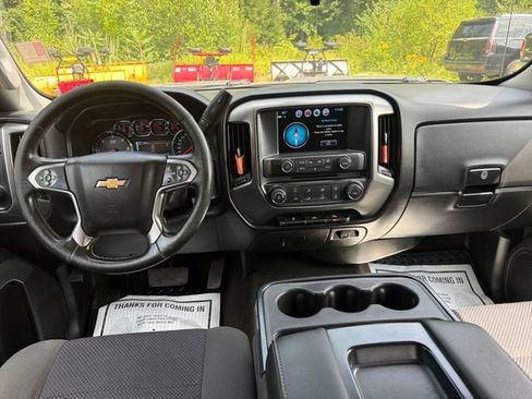 Used 2018 Chevrolet Silverado 2500 LT AWD/4WD image 14