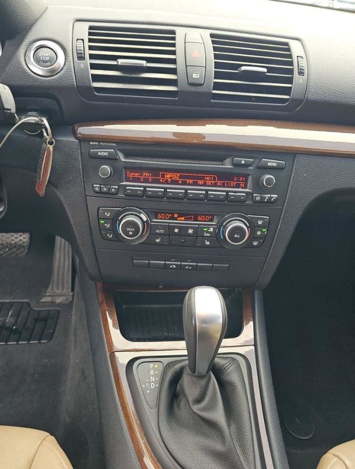 Used 2011 BMW 128i Convertible RWD image 11