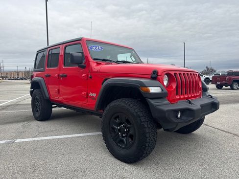 Used 2018 Jeep Wrangler Unlimited Sport image 9