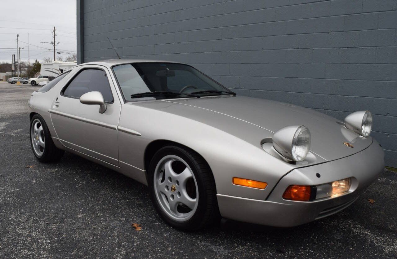 Used 1993 Porsche 928 GTS RWD image 24