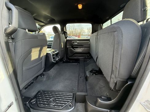 Used 2022 RAM 1500 Big Horn image 30
