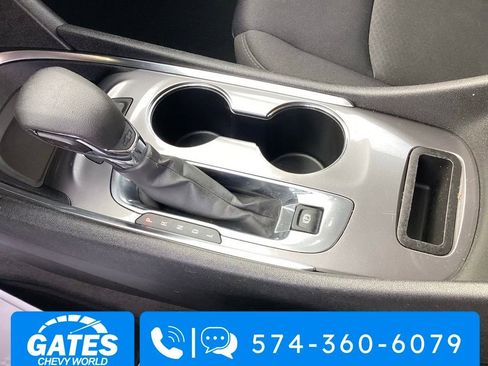 Used 2024 Chevrolet Malibu LT image 27