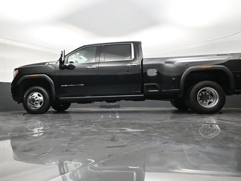 Used 2021 GMC Sierra 3500 Denali w/ Denali Ultimate Package AWD/4WD image 21
