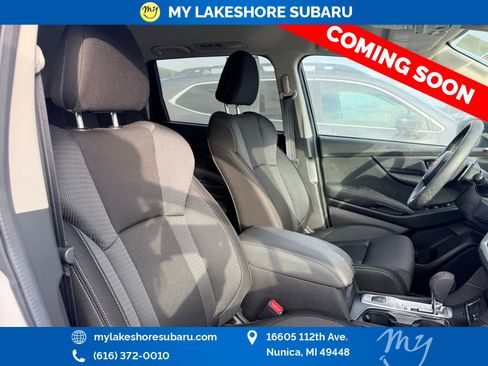Used 2024 Subaru Ascent Premium w/ Convenience Package image 13