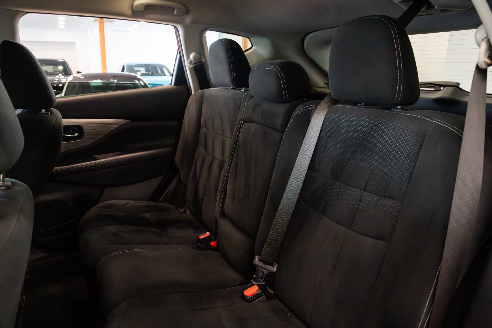 Used 2016 Nissan Murano SV AWD/4WD image 18