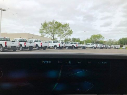 Used 2024 Lincoln Nautilus Premier w/ Equipment Group 102A image 13