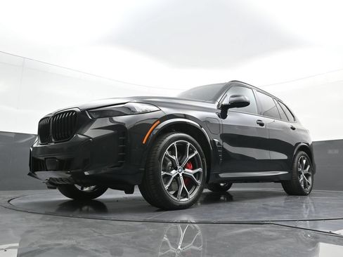 New 2026 BMW X5 xDrive50e w/ Executive Package AWD/4WD image 23