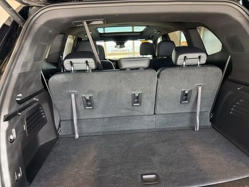 Used 2025 GMC Acadia AT4 w/ Luxury Package AWD/4WD image 20