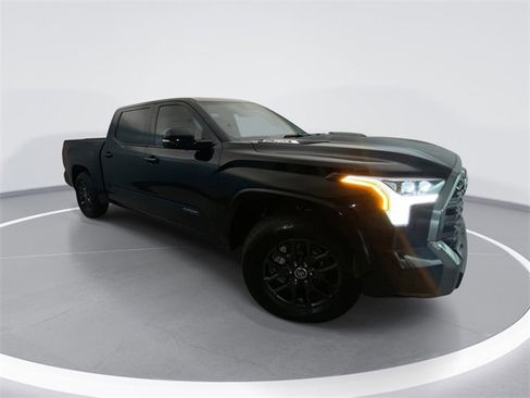 Used 2023 Toyota Tundra Platinum w/ Advanced Package image 1