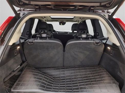 Used 2018 Volvo XC90 T6 Momentum w/ Momentum Plus Package image 35