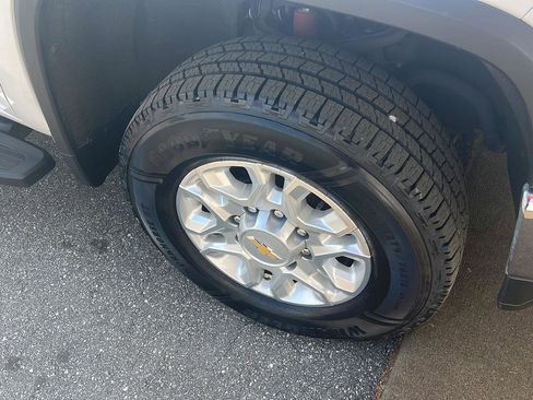 Used 2021 Chevrolet Silverado 2500 LTZ w/ LTZ Premium Package image 4