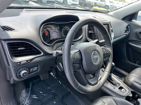 Used 2022 Jeep Cherokee Trailhawk w/ Sun, Sound & Nav Group AWD/4WD image 22