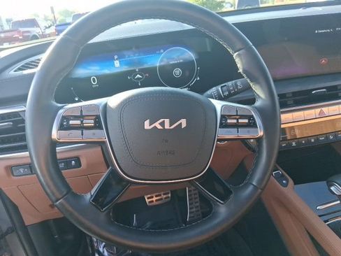 Used 2025 Kia Telluride SX X-Line image 17