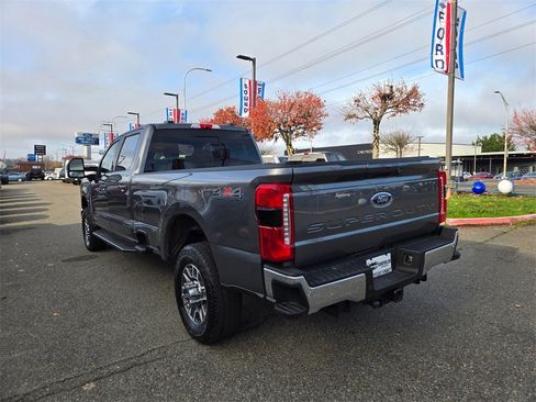 Used 2024 Ford F250 Lariat image 7