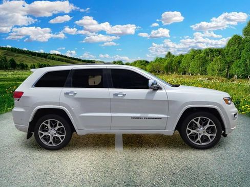 Certified 2021 Jeep Grand Cherokee Overland RWD image 7