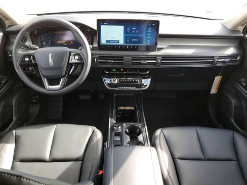 New 2026 Lincoln Corsair Premiere image 15