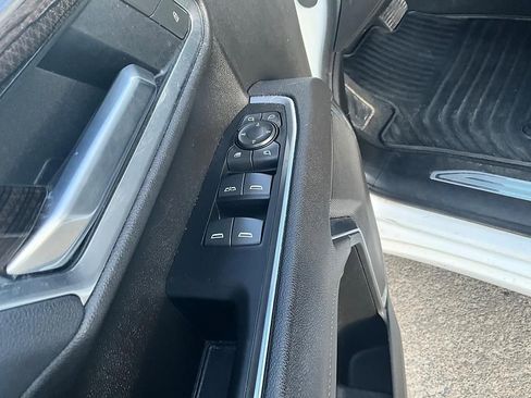 Used 2025 Chevrolet Silverado 2500 LT w/ Trail Boss Package AWD/4WD image 13