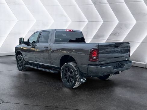 New 2026 RAM 2500 Big Horn AWD/4WD image 3