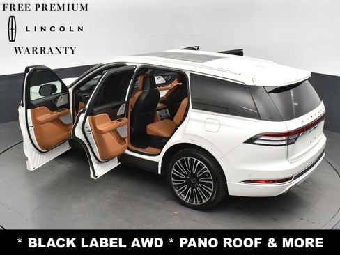 Used 2023 Lincoln Aviator Black Label image 32