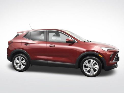 Used 2024 Buick Encore GX Preferred FWD image 9