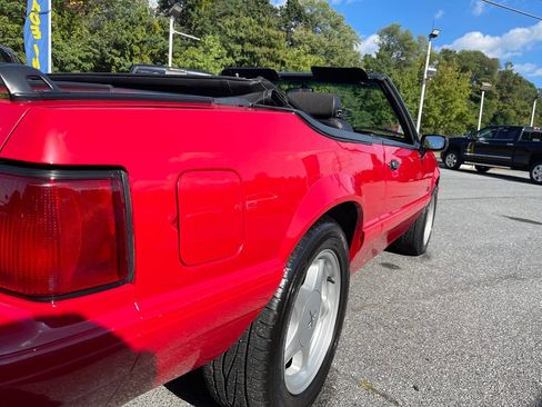 Used 1992 Ford Mustang LX image 8