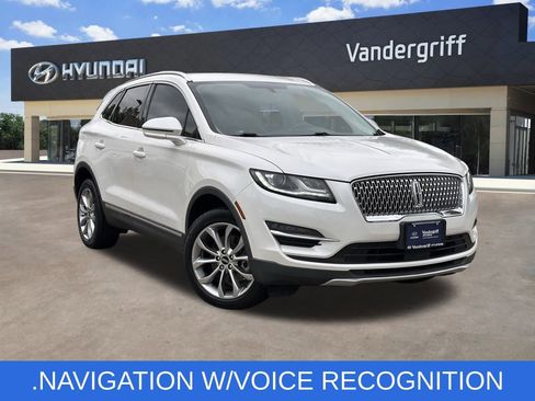 Used 2019 Lincoln MKC Select w/ Select Plus Package image 1