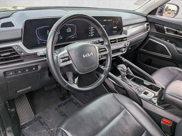Used 2025 Kia Telluride S AWD/4WD image 12