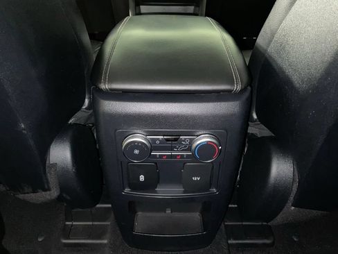 Used 2020 Ford Explorer XLT w/ Equipment Group 202A RWD image 19
