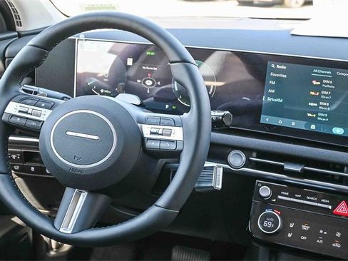 Used 2026 Hyundai Tucson Limited image 21