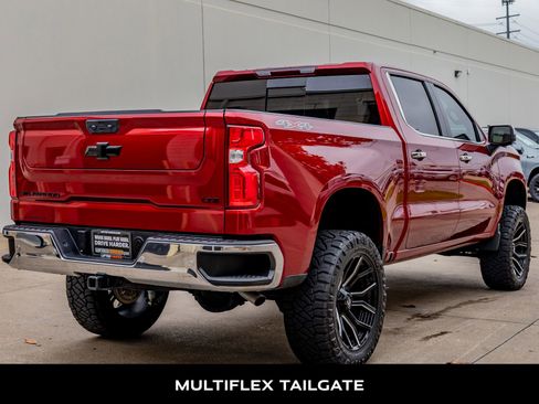 Used 2024 Chevrolet Silverado 1500 LTZ w/ LTZ Convenience Package II AWD/4WD image 9