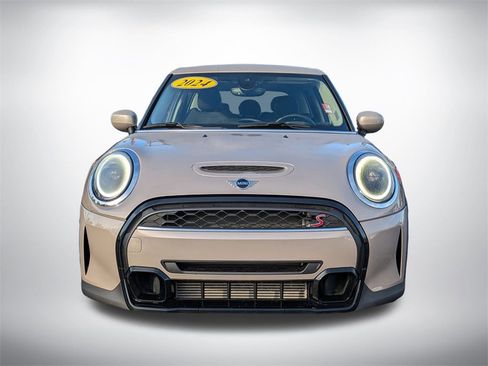 Used 2024 MINI Cooper S image 9