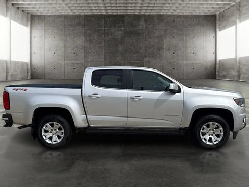 Used 2016 Chevrolet Colorado LT w/ LT Convenience Package AWD/4WD image 4