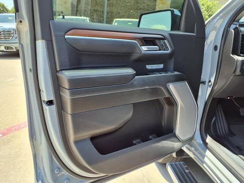 Used 2024 GMC Sierra 1500 Denali w/ Denali Reserve Package AWD/4WD image 21