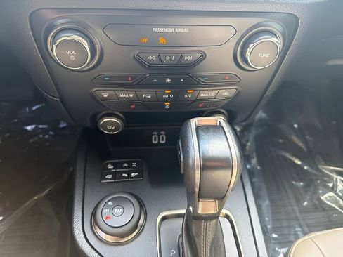 Used 2020 Ford Ranger Lariat w/ Equipment Group 501A Mid AWD/4WD image 20