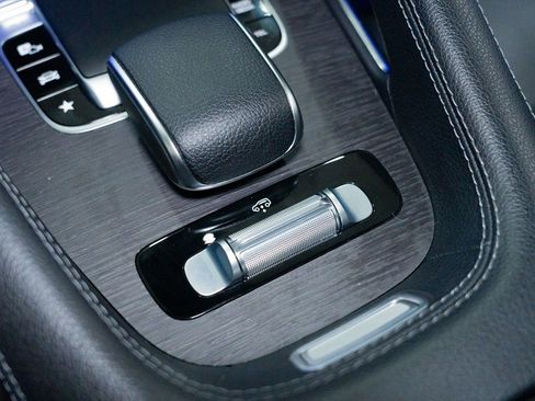 Used 2020 Mercedes-Benz GLS 450 4MATIC w/ Convenience Package image 55