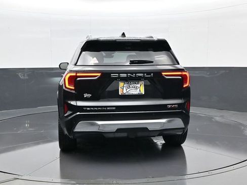 Used 2026 GMC Terrain Denali w/ LPO, Floor Liner Package image 6