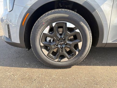 New 2026 Kia Sorento S FWD image 58